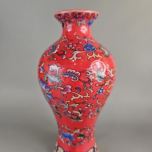 Chinese Jingdezhen Mini Vase | Qianlong Style Floral Porcelain | Qing Dynasty Inspired Collectible | Red Oriental Home Decor Gift