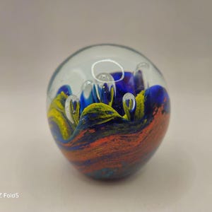 Vintage Hand-Blown Art Glass Paperweight – Blue & Yellow Flare Float Design – Heavy Round Orb Sculpture – Desk or Shelf Display