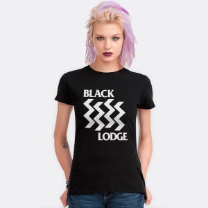Twin Peaks Black Lodge T-Shirt, David Lynch Shirt, Men&#39;s and Women&#39;s Sizes (DVD-451008)