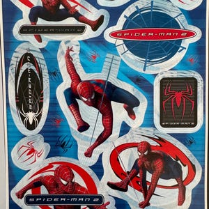 ヴィンテージマーベルの2004年スパイダーマン2公式映画商品ステッカーシート - ユニークによって印刷された限定版