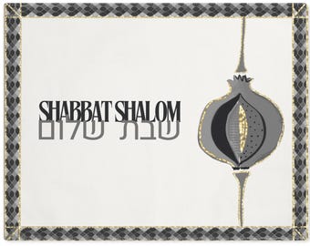 Challah Cover Placemat Judaica Table Decor, Rosh Hashanah Gift, Shabbat Table Mat, Jewish Holiday Linen, Fabric Challah Cover, pomegranate
