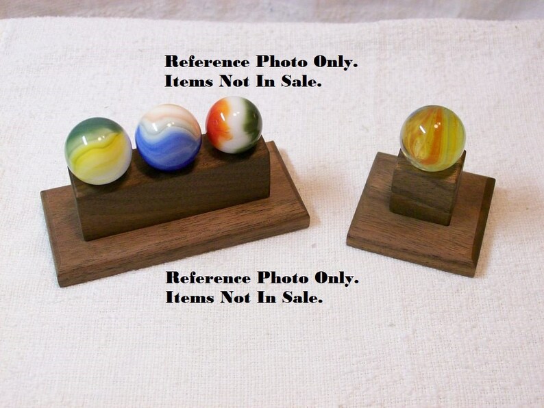 25 Marble Display for 12 Marbles Pee Wees Up To 1116 Black Cherry No