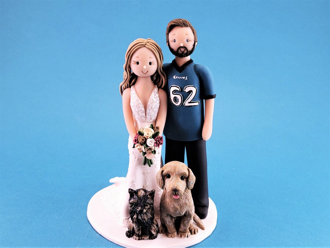 Bride & Groom With Pets Custom Wedding Cake Topper - by MUDCARDS - Etsy