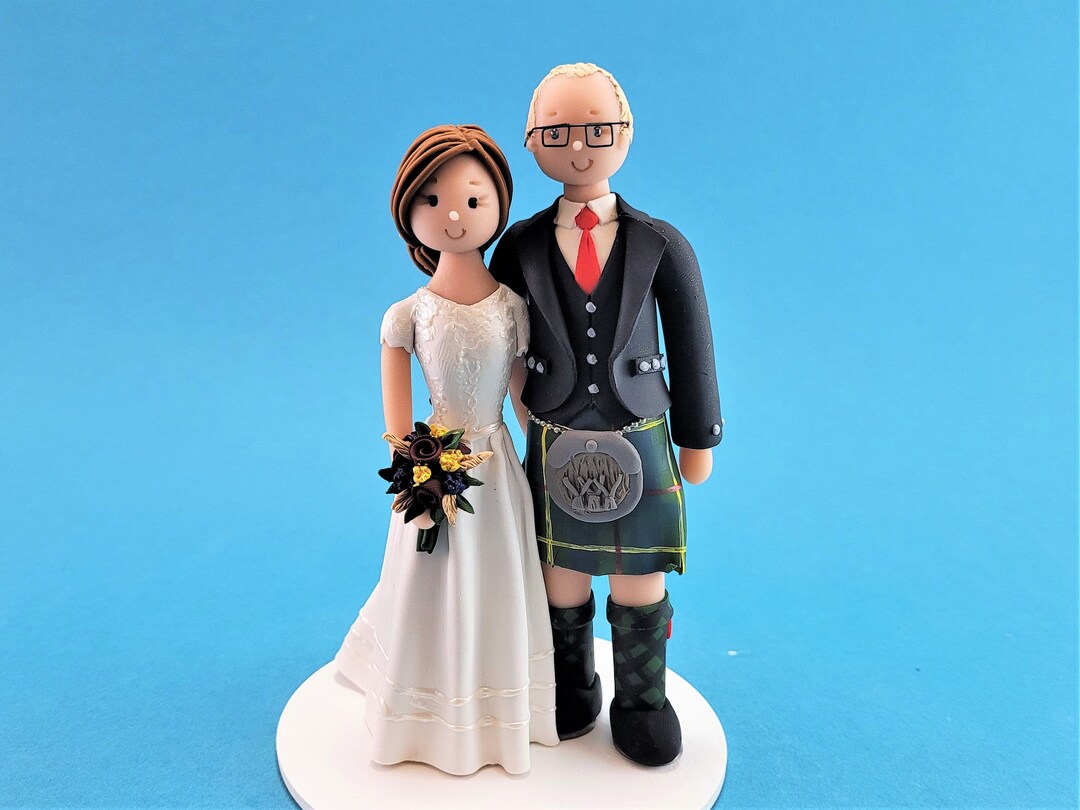 Bride & Groom Custom Scottish Wedding Cake Topper by MUDCARDS - Etsy