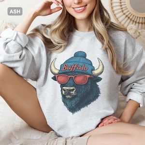 Sweat-shirt de football Buffalo, col rond de football vintage rétro, chemise tendance le jour du match, tshirt Buffalo, vêtements de fan unisexe, cadeau pour elle ou lui