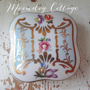 PM Martinroda EAST GERMANY Porcelain Trinket Box