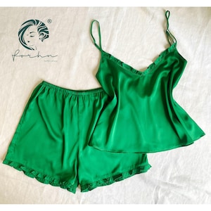 Green Silk Camisole Set – Green Cami Top – Custom Silk Pajamas (Top + Shorts) – Cute Sleepwear for Women, Summer Loungewear – Gift for Her.