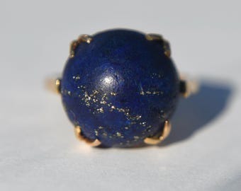 Vintage 18K Gold French Lapis Lazuli Cabochon Ring