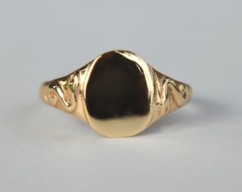 The Snake Signet 14 Karat Gold Ring