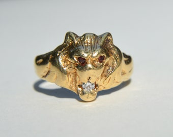 Vintage 14K Gold Ruby Diamond Lion Ring