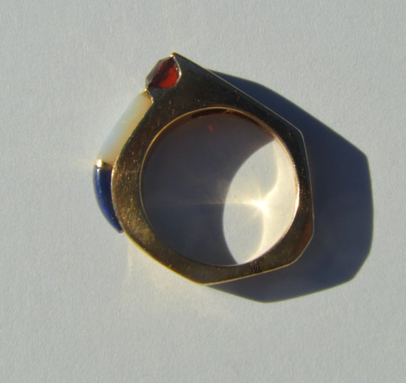 Vintage 14K Gold Lapis Garnet Opal Inlay Band Ring - image 5