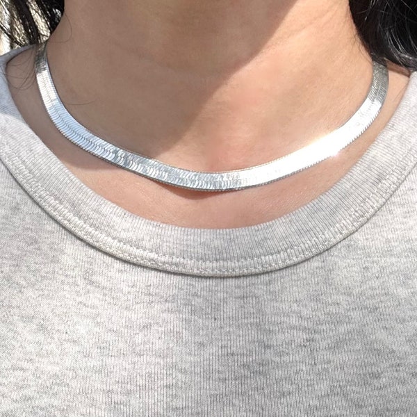 Vintage Italian Sterling Silver Wide Herringbone Necklace