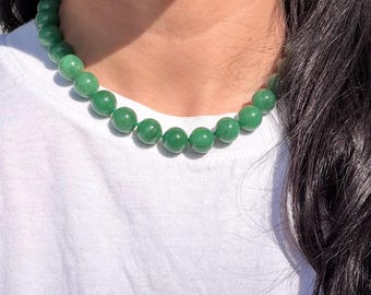 Vintage 14K Jadeite Jade 12mm Round Silk Knotted Beaded Necklace