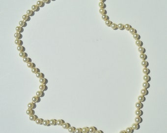 Vintage 14K Gold 16" Long 5mm Pearl Necklace