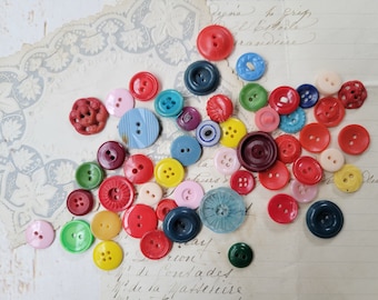 Lots of Colorful Vintage Plastic Buttons - Vintage Buttons Lot - Vintage Craft Supplies - Sewing - Slow Stitching - Embellishment - Shabby