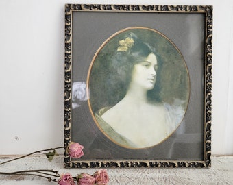 Antique Framed Portrait of a Beautiful Victorian Woman - Molded Frame - Antique Farmhouse - Shabby Chic - Cottage - Home Decor