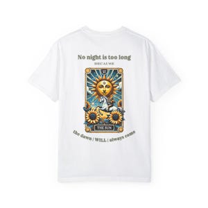 Camiseta con la carta del Tarot del Sol / Camiseta gráfica unisex / Regalo espiritual / Camiseta bohemia inspiradora para la positividad