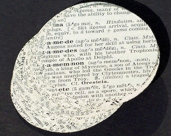 Dictionary Paper Circles- 100 dictionary circle cutouts, dictionary party decor, vintage craft supplies, table confetti, wedding decorations