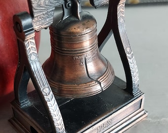 Liberty Bell pencil sharpener. Collectable USA memorabilia