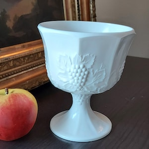 Vintage Milk Glass Pedestal Vase with Grapes & Leaves.