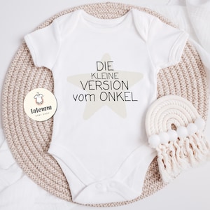 Baby bodysuit &quot;De kleine versie van Oom&quot; Babyshower cadeau voor de oom Rompertje met lange mouwen Pasgeboren baby bodysuit