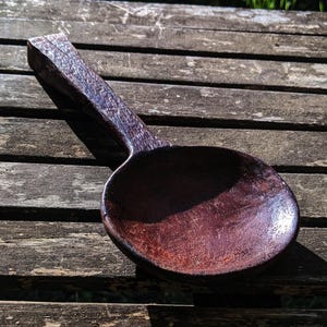 Ceremonial Red Driftwood Spoon – a Sacred Object from the Ocean&#39;s Journey
