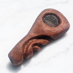 Urban Shaman Pocket Pipe – Handcarved Red Driftwood Ritual Tool