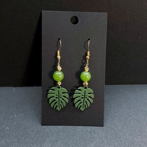 Pendientes de hoja de monstera, joyería para amantes de las plantas imagen 2