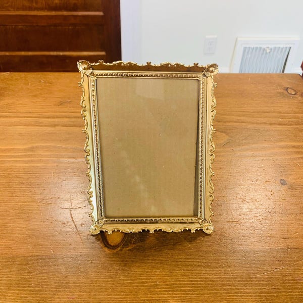 Vintage Ornate Gold 5x7 Picture Frame