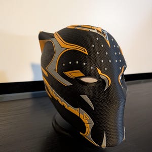 Black panther helmet - Etsy 日本