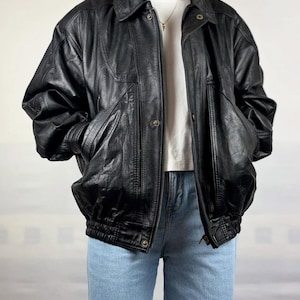 Women’s Black Leather Bomber Jacket Oversized Vintage Style Genuine Leather Zip Up Jacket Casual Streetwear Winter Coat Gift for Her