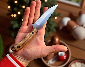 Forged Carbon Steel Survival Knife: Walnut Handle Camping Knife