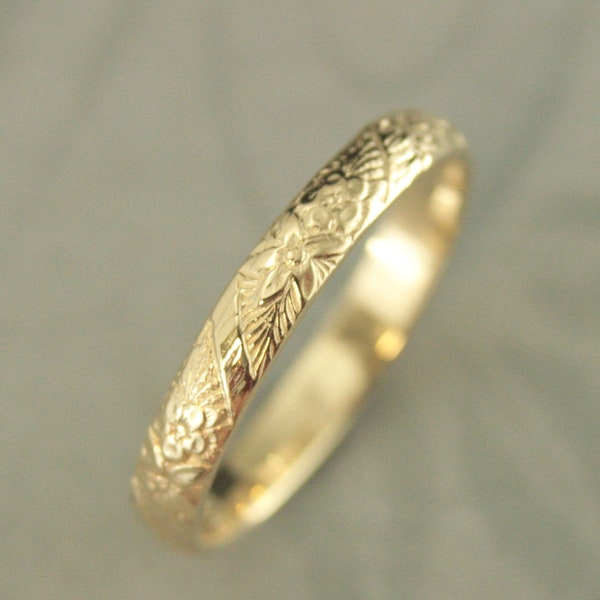 10K Gold Ring 10K Gold Band Floral Wedding Ring Flower Wedding Band Spring Flowers Embossed Ring Cast Ring Solid Gold Women's Wedding Band