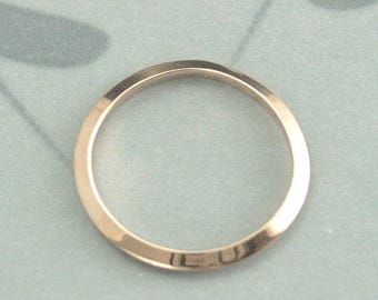 Solid 14K Rose Gold Knife Edge Band Women's Rose Gold Wedding Band Gold Wedding Band Gold Wedding Ring Spacer Ring Knife Edge Ring Saturn