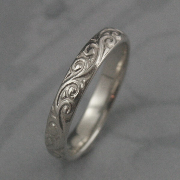 Ring Womens Wedding Band Mens Wedding Ring 14K White Gold Pattern Band Antique Look Ring Vintage Look Band Scrolling Ring Flourish le Femme