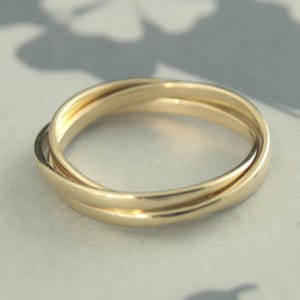 18K Rolling Ring Three Band Rolling Ring 1.5mm Skinny Minnie Bands Interlocking Ring Solid 18K Gold Wedding Band Anniversary Ring Family