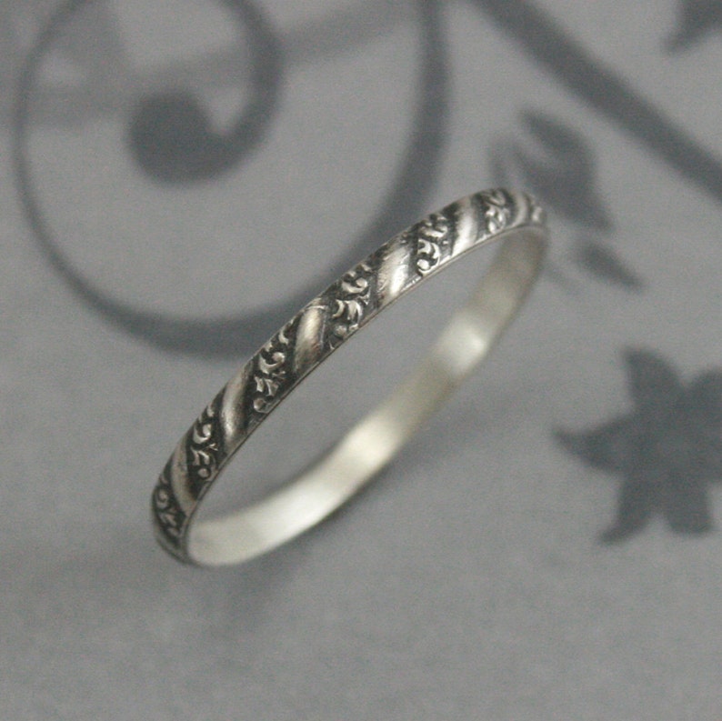 Silver Stacking Ring Versailles Pattern Band Women's Silver Wedding Ring Vintage Style Wedding Band Petite Silver Band Thin Silver Ring image 3