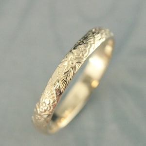10K Gold Ring 10K Gold Band Floral Wedding Ring Flower Wedding Band Spring Flowers Embossed Ring Cast Ring Solid Gold Women's Wedding Band