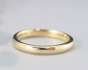 10K Gold 3mm Comfort Fit Wedding Ring for Him or Her 3mm Wide Thick Traditional Wedding Band Solid 10K Gold Court Style Ring Classic Wedding