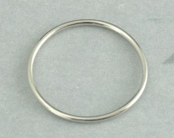 Anillo de bodas fino de oro blanco para mujer, anillo espaciador redondo de 1 mm, anillo de oro blanco de 10 quilates, anillo de bodas fino, anillo apilable de oro blanco