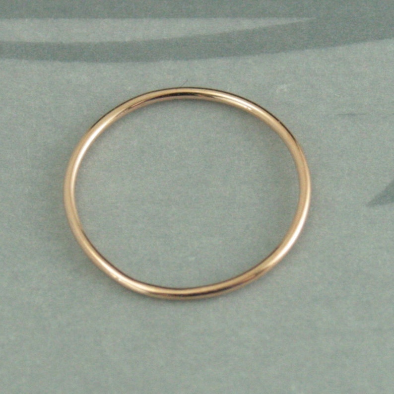 Thin Full Round Rose Gold Band--1mm Round Stacking Ring--10K Rose Gold Ring--Rose Gold Spacer Ring--Rose Gold Women/'s Thin Wedding Band