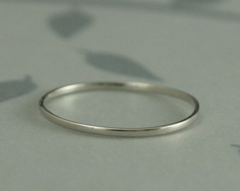 Thin White Gold Band~10K Ring~Petite Gold Band~Super Skinny Minnie~1mm Wide by .5mm Thick~10K White Gold Ring~Women's Wedding Ring~Midi Ring