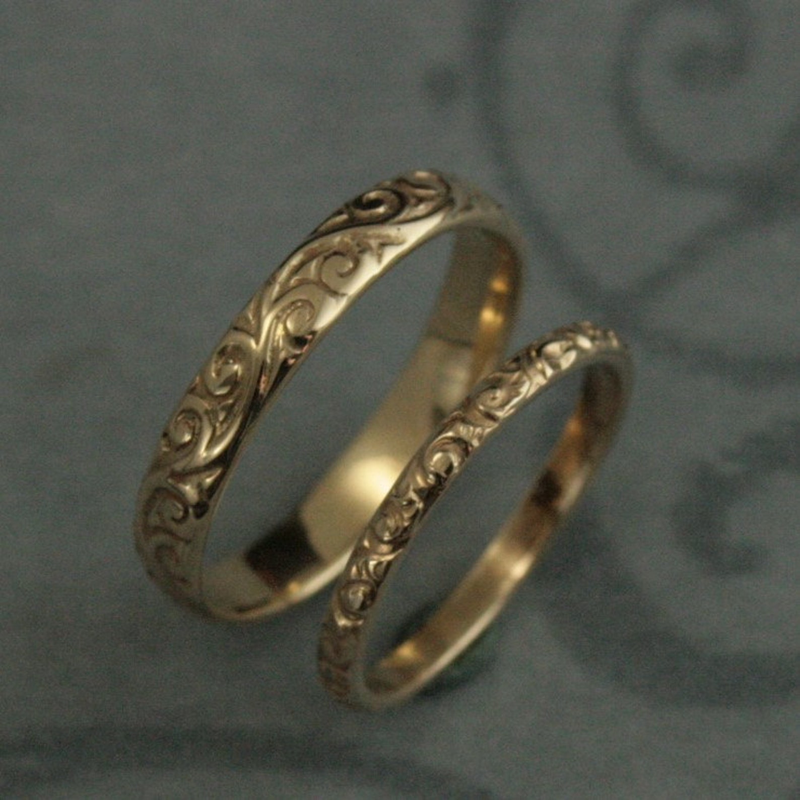 Patterned Wedding Band Set Vintage Style Wedding Rings His and Hers Set