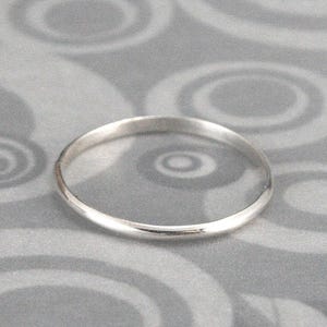 Thin Silver Band~Sterling Silver Ring~Rounded Band~Thin Stacking Ring~Petite Silver Band~Silver Midi Ring~1.5mm Wide Band~Tiny Silver Ring