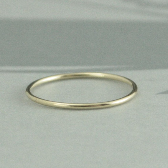 Women's Gold Wedding Band 1mm Round Gold Ring 10K Yellow Gold Ring Thin Wedding Ring Recycled Yellow Gold Handmade Wedding Band SOLID