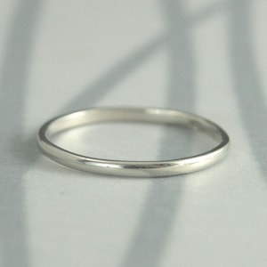 White Gold Women&#39;s Wedding Band~Thick Skinny Minnie~Solid 10K Recycled Gold Wedding Ring~Handmade Wedding Band~Gold Spacer Ring~Thin Band
