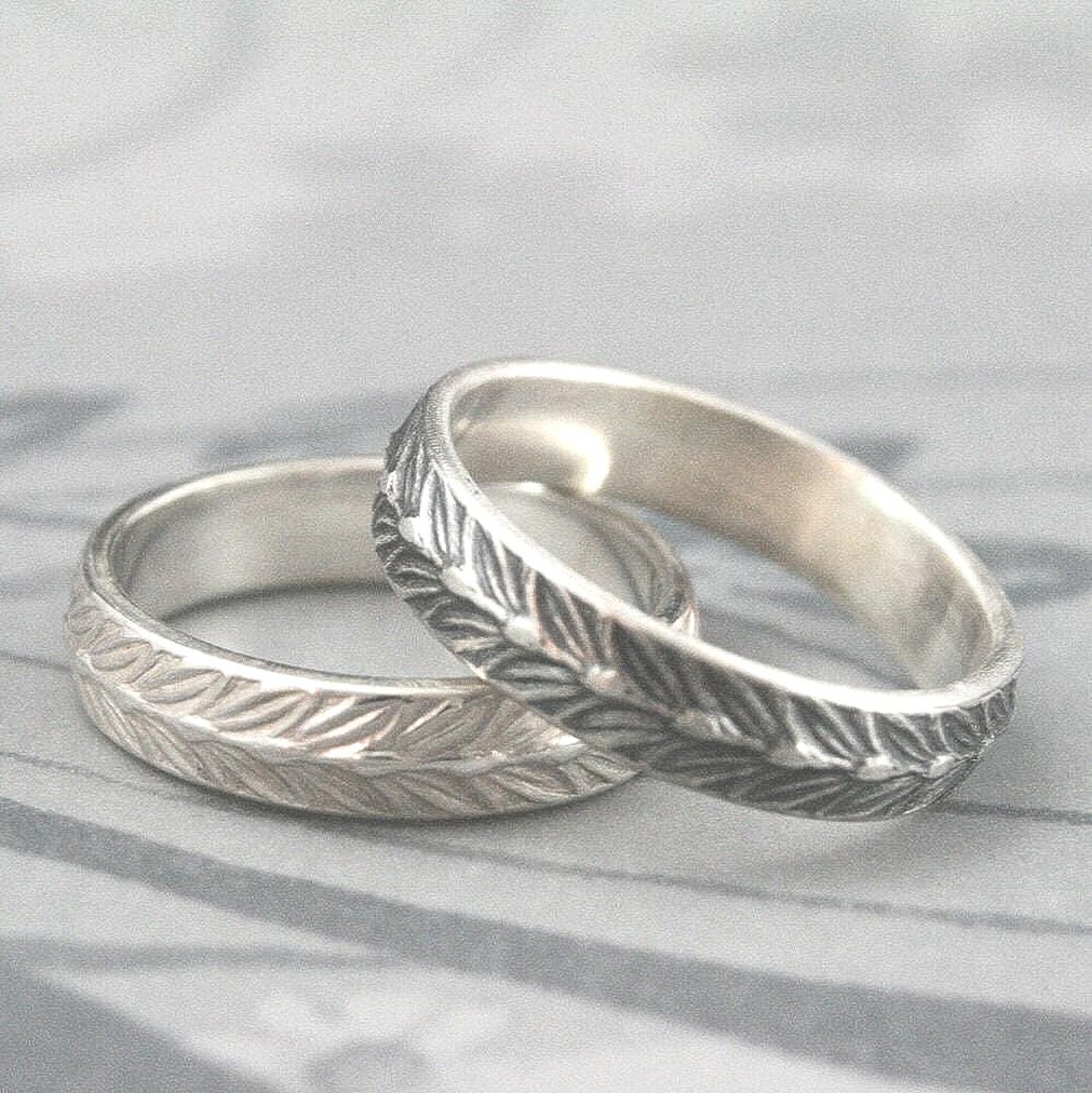 Bague en argent fleur de frangipanier · Bijoux floraux bohèmes · Alliance Cottagecore - France