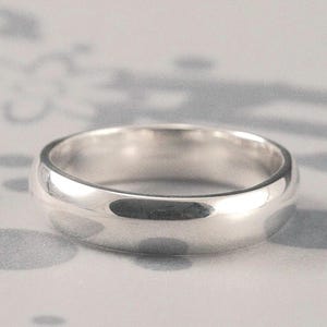 Plain Jane 5mm Wide Solid Sterling Silver Wedding Band Rounded Traditional Ring Simple Silver Wedding Band Affordable Ring Classic Band
