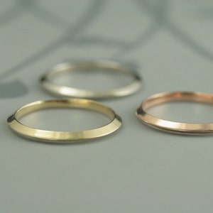 Saturn Ring Solid Gold Knife Edge Band Women's Wedding Band Gold Wedding Band Gold Wedding Ring Thin Profile Ring Handmade Band 10K 14K 18K