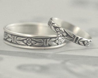 Set di fedi nuziali in argento per lui e per lei, anelli in stile antico, set romantico, fedi nuziali floreali in argento, fedi nuziali in argento, anelli di promessa in argento